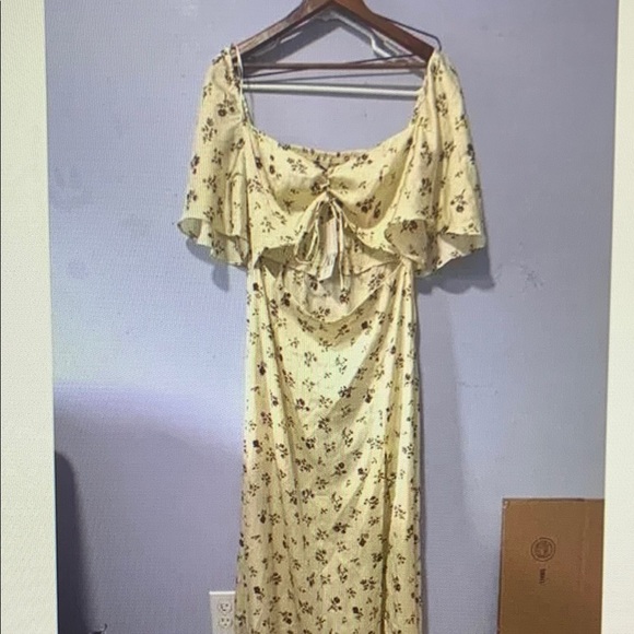 Floral Yellow Off-Shoulder Dress - Picture 1 of 3